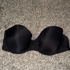 Victoria Secret Strapless Bra